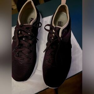 Hoka one one Tivra Running Shoe 9.5